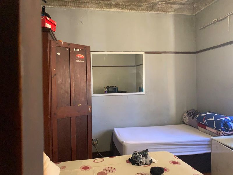 **Charming 3/4 Bedroom Family Home in Prime Location – A Must-See Investment Opportunity - Photo 8