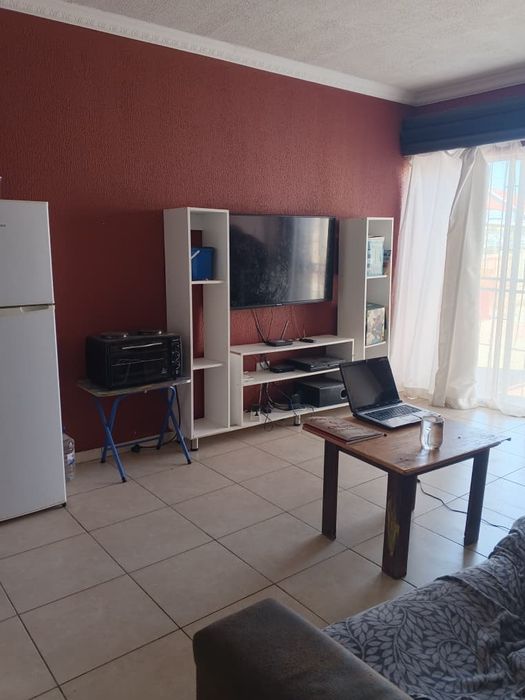 Property #2560072, Townhouse For Sale in Otjomuise Ext 4