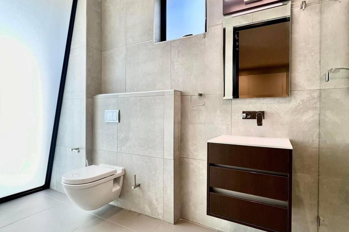 4 Bedroom House For Sale in Klein Windhoek - Photo 4