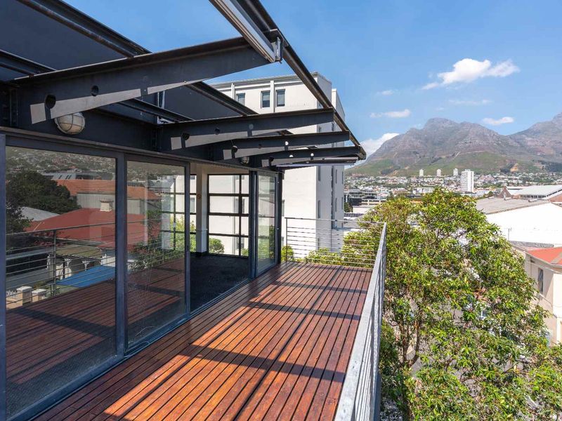3 PRIME FLOORS TO LET IN GARDENS WITH PANORAMIC VIEWS - Photo 4