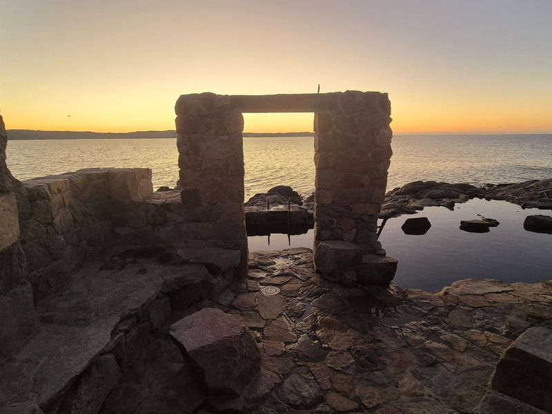 WATERFRONT PROPERTY FOR SALE | SHARK ISLAND, LÜDERITZ - Photo 9