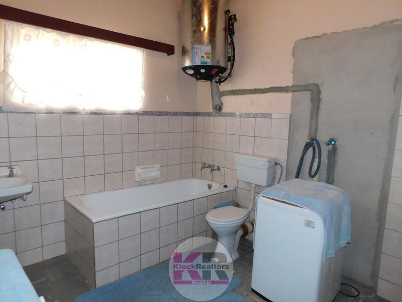 Henties Bay: 3 Bedroom Home For Sale - Photo 8