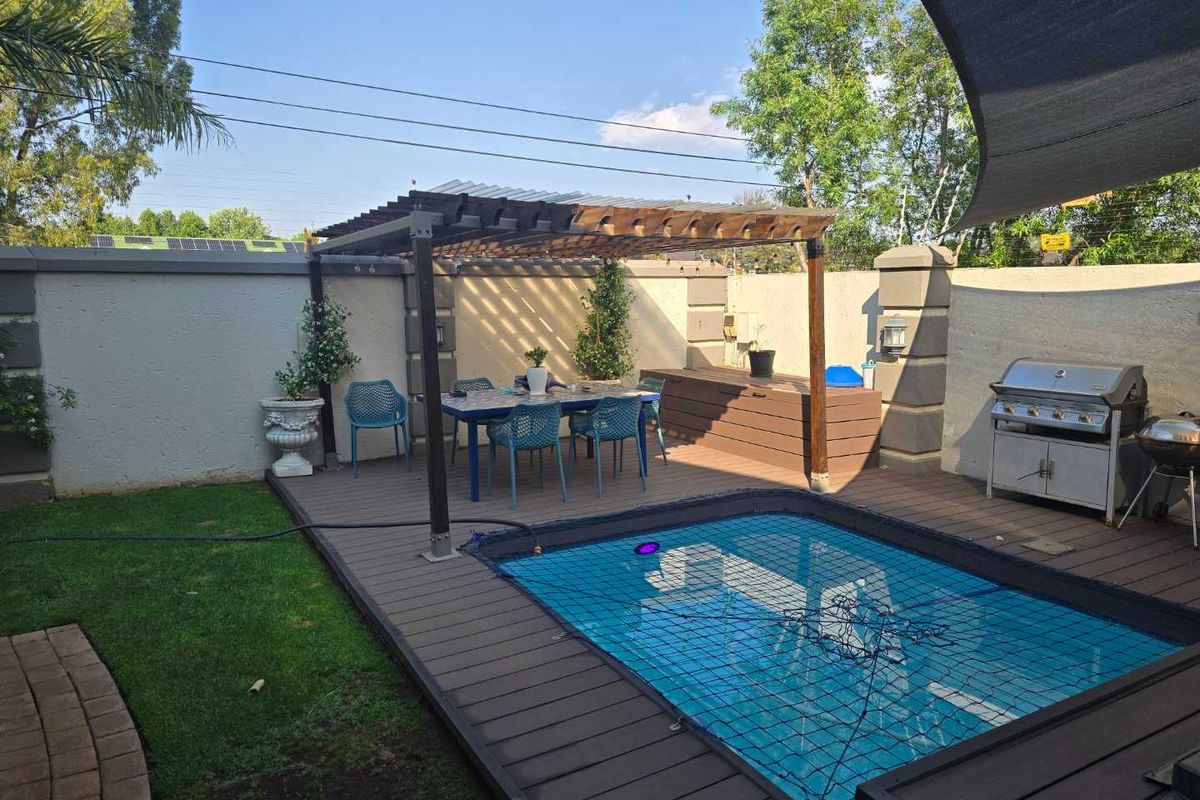 LUXURY 5-BEDROOM HOME FOR RENT - ULTIMATE COMFORT AND STYLE! - Photo 5