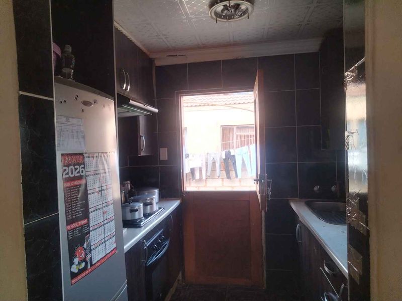 3 bedrooms house for sale in Soshanguve XX - Photo 5