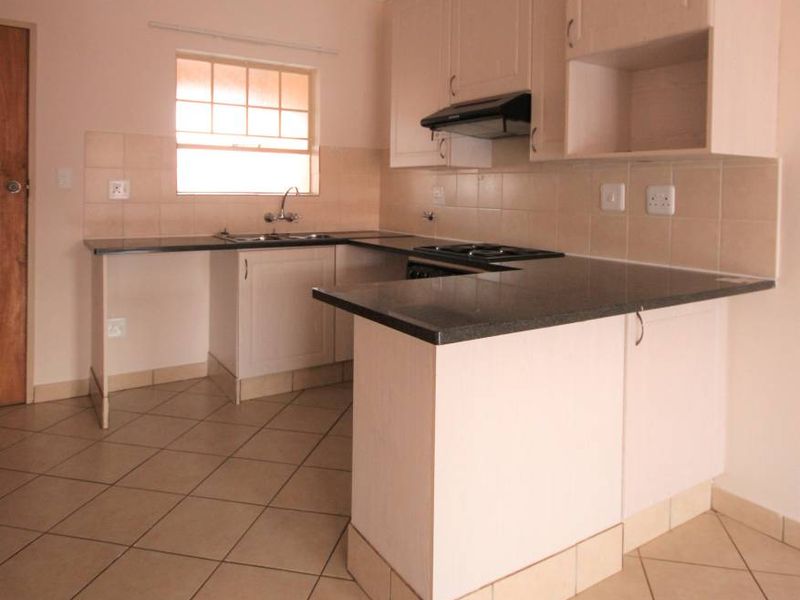 Loadshedding free area! - Photo 7