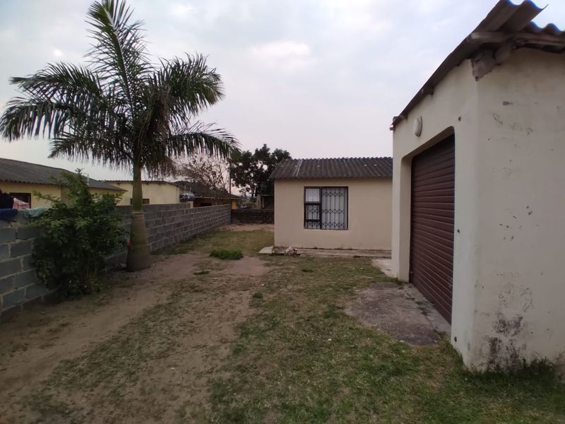 SPASCIOUS HOUSE FOR SALE - Photo 3