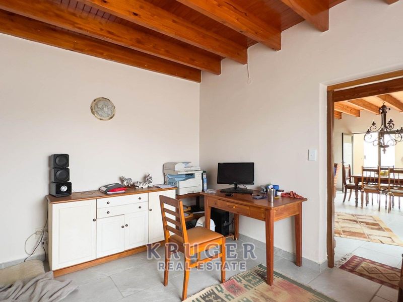 IN VINETA, A ONE-OF-A-KIND COASTAL FARMHOUSE - Photo 7