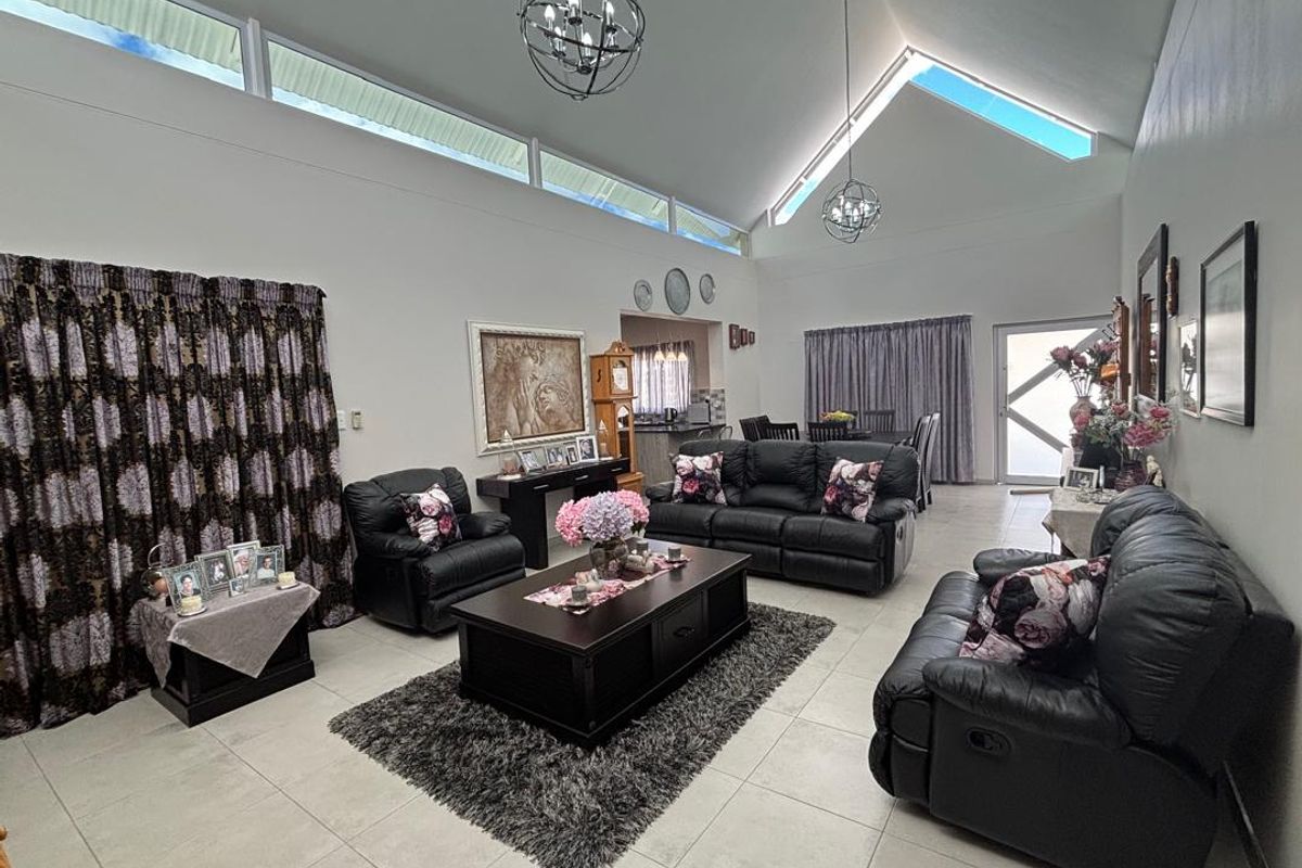 Stunning property at Elisenheim for sale ! - Photo 2