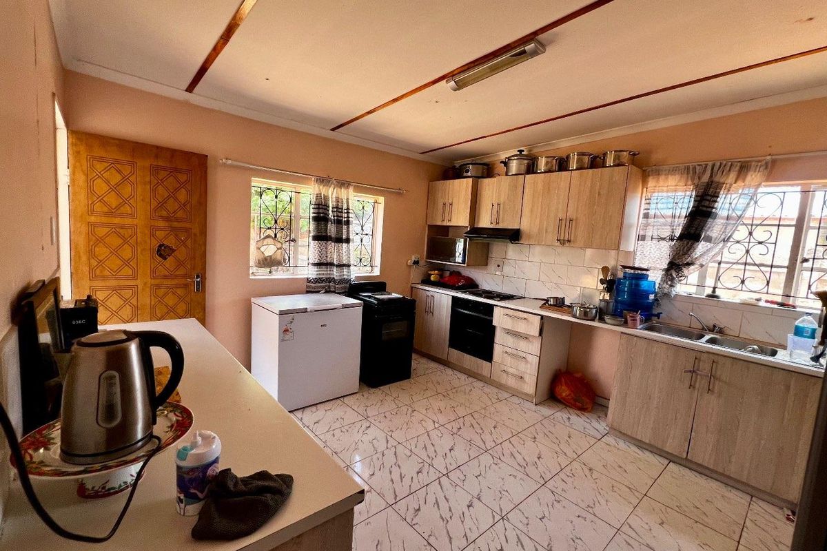 New listing in Khomasdal - Photo 2