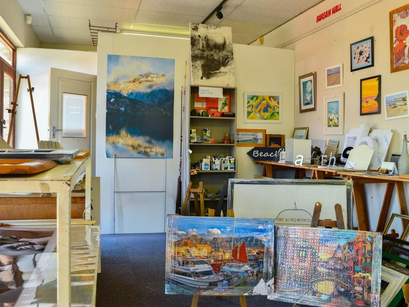 Framing, Signage Business and Premises for Sale in Port Alfred - Photo 3