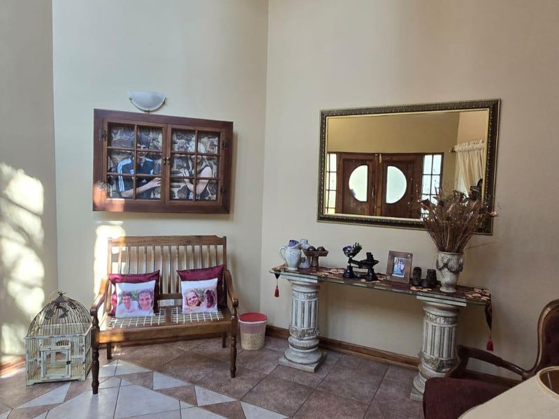 Lovely 6 Bedroom House for Sale in Amandasig - Photo 9