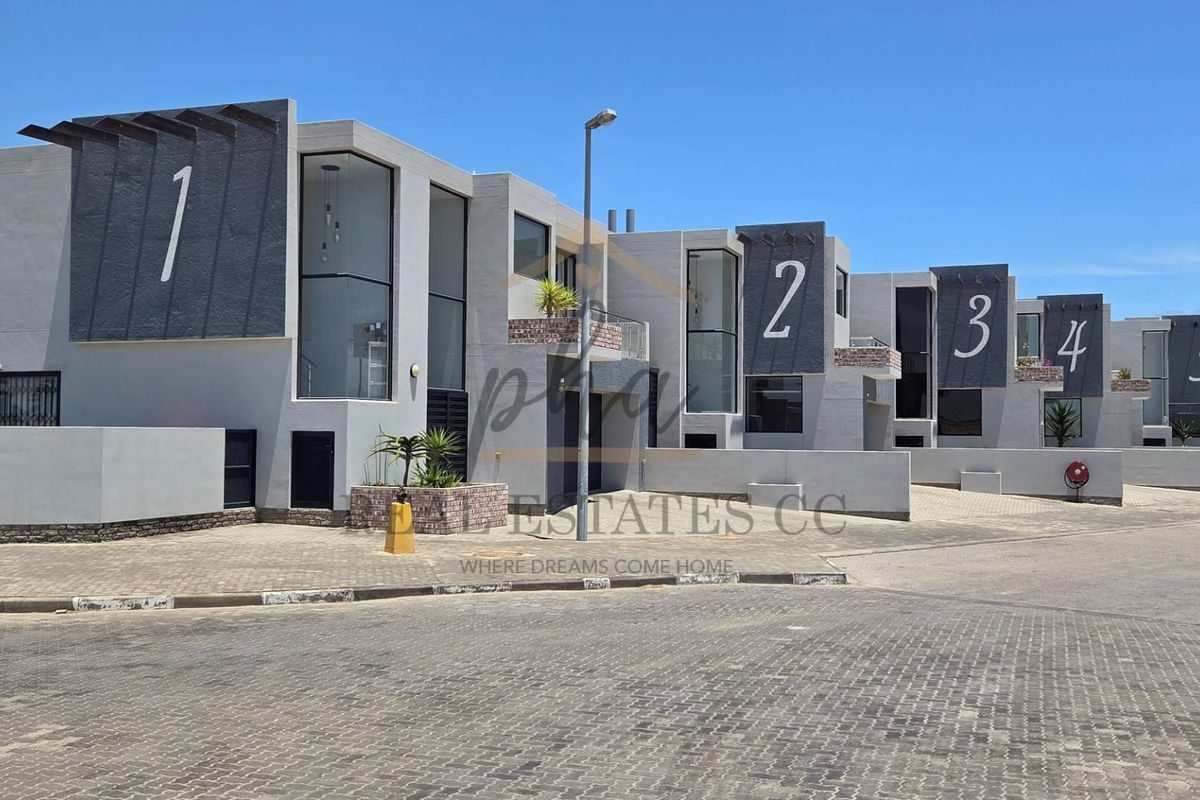 3 Bedroom Townhouse for sale - Swakopmund (Kramersdorf) - Photo 5