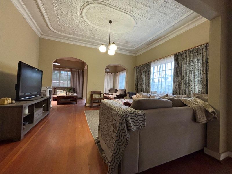 Beautifully restored and filled with character. - Photo 3