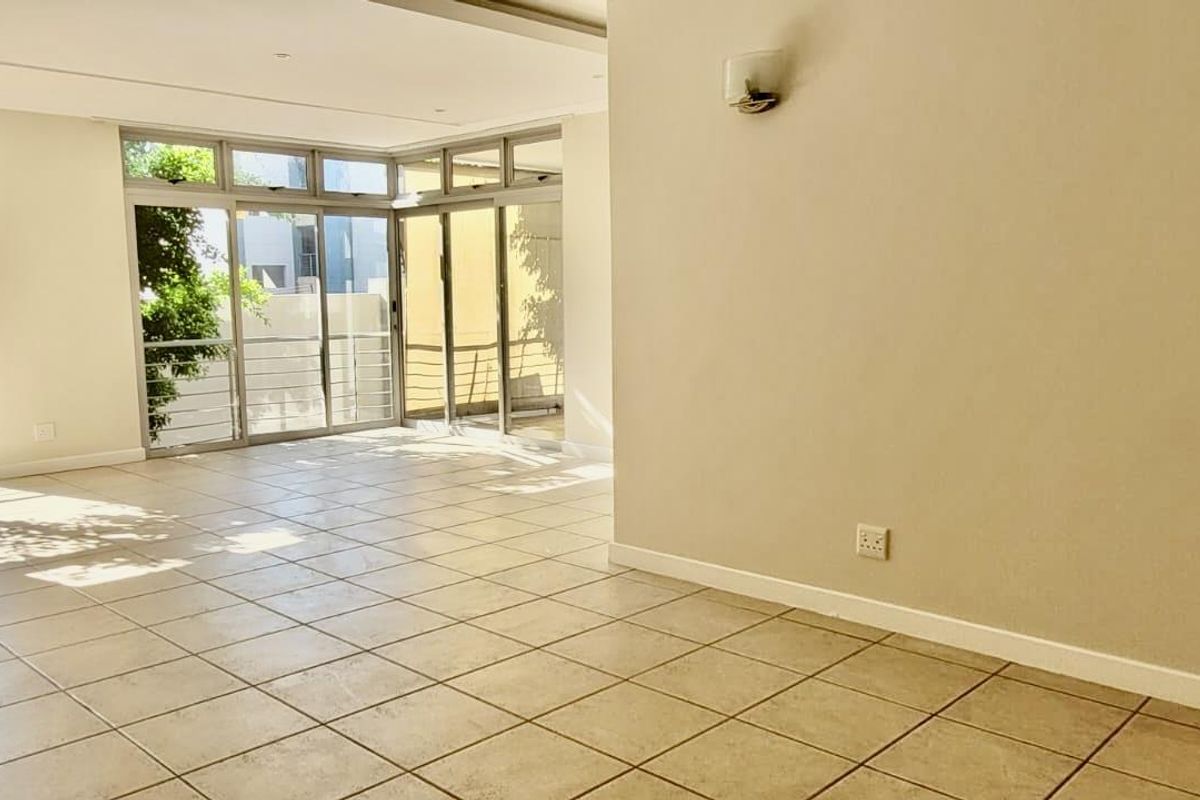 3 BED 2 BATH UNFURNISHED GARDEN TOWNHOUSE MORNINGSIDE - Photo 3