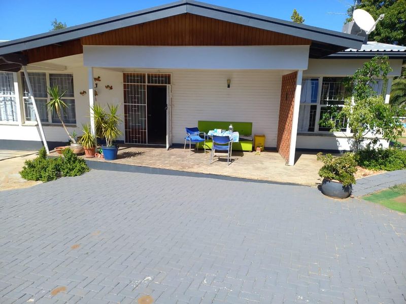 PIONIERSPARK HOUSE FOR SALE - Photo 3