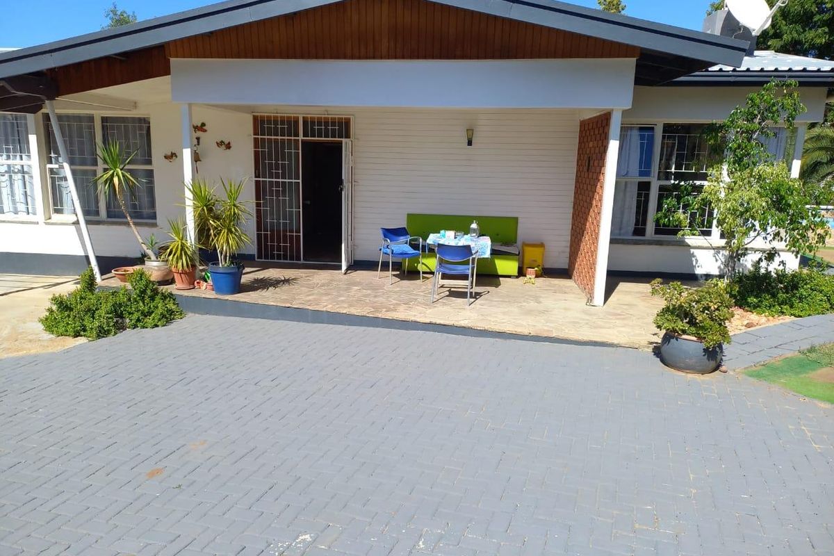 PIONIERSPARK HOUSE FOR SALE - Photo 3