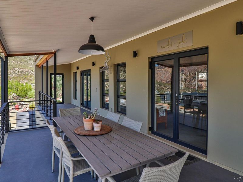 Charming Home with Scenic Mountain Views - Photo 10
