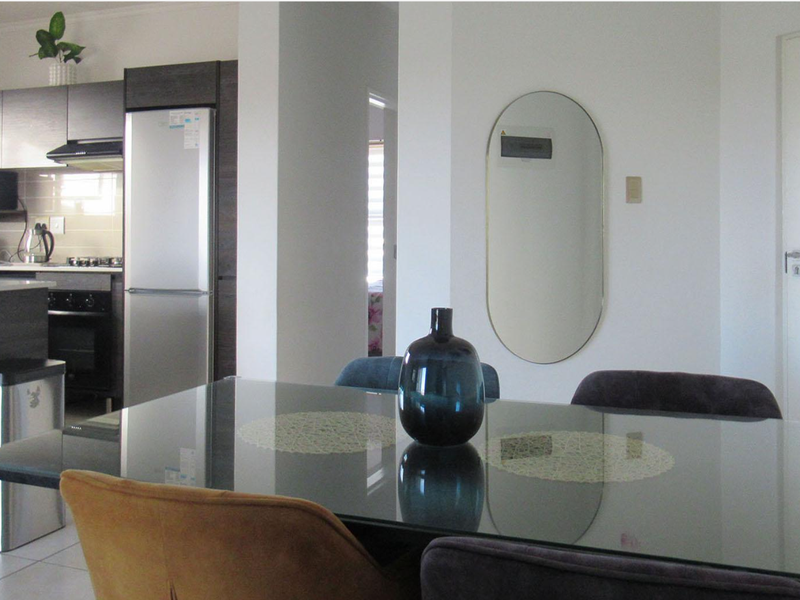 Beautiful Modern 2-bedroom apartment up for grabs - Photo 4