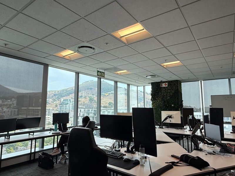 AAA-grade office space with panoramic views in Cape Town CBD - Photo 10