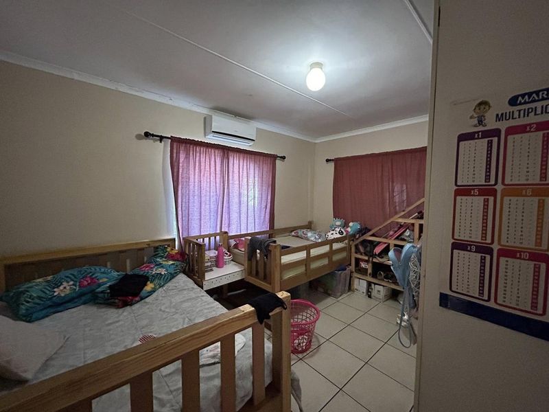 Cimbebasia 3 Bedroom house For Rent - Photo 6