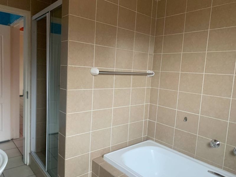 Modern Living in Winchester Hills: A Ground-Floor Gem in Movado Complex - Photo 10