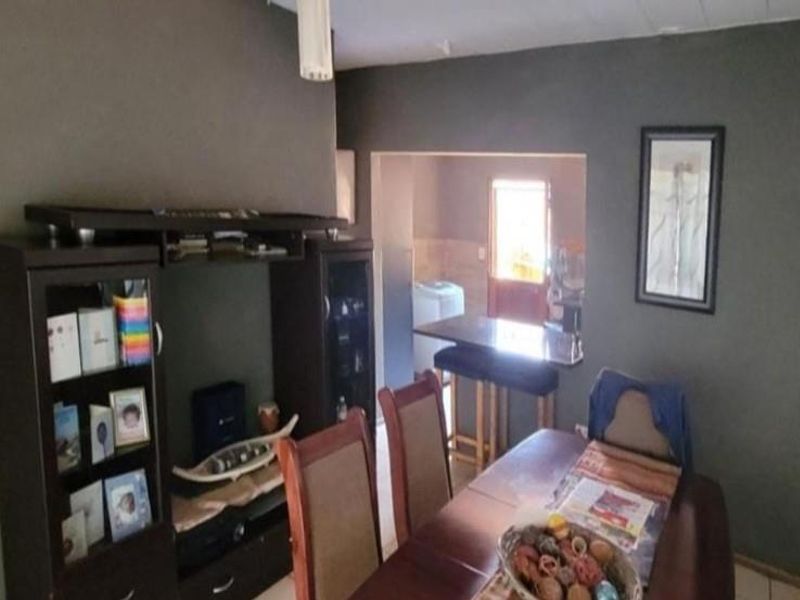 Priced to sell property - Photo 8