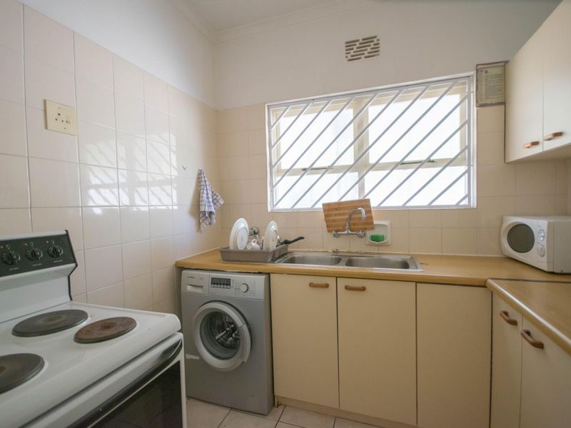 Ocean views and sundowner sunsets - Photo 10