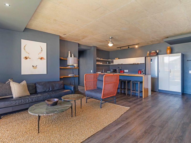 Luxury Corner Apartment with Panoramic - Photo 8