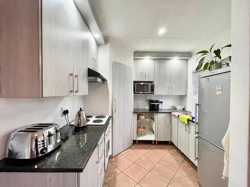 A place to call home! - Photo 4