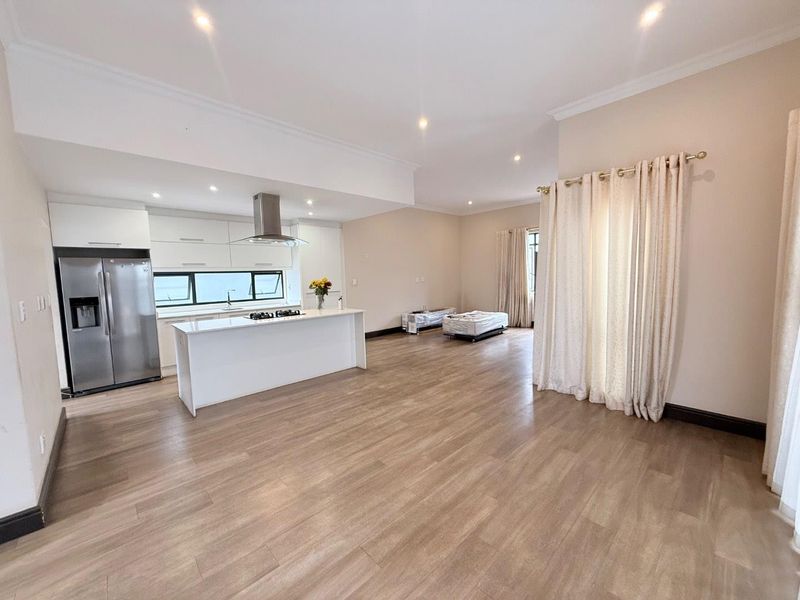 Spacious Serenity: Your Perfect Family Sanctuary Awaits! - Photo 5