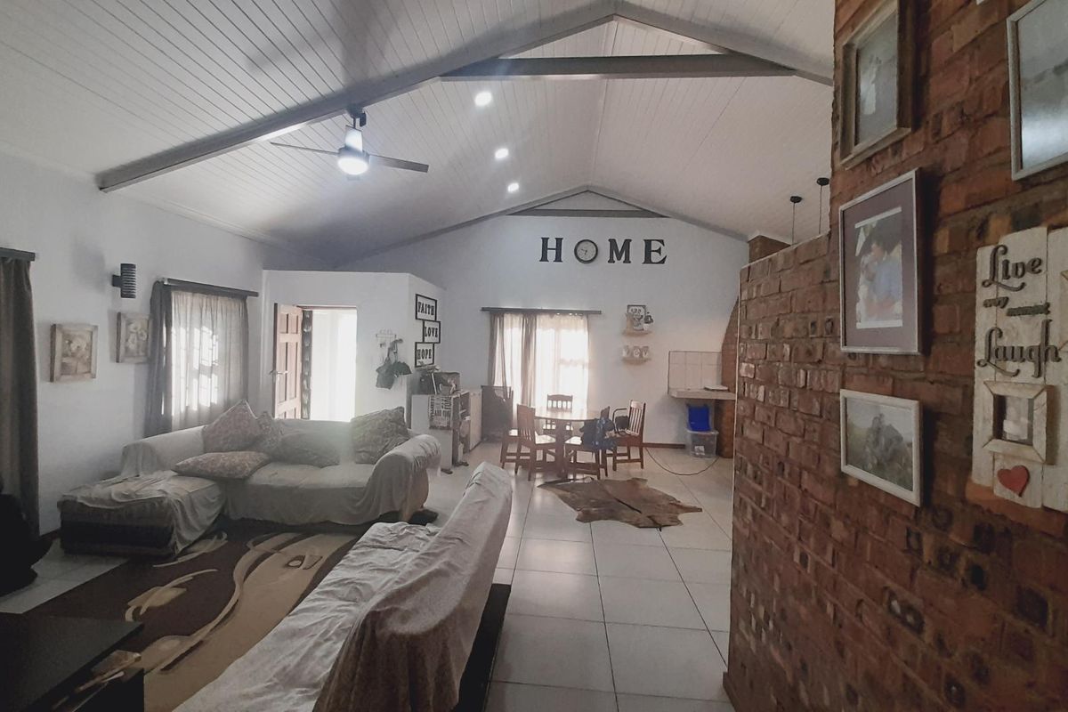 "Peaceful Retreat: Solar Estate with 2 Homes & Lush Gardens!" - Photo 3