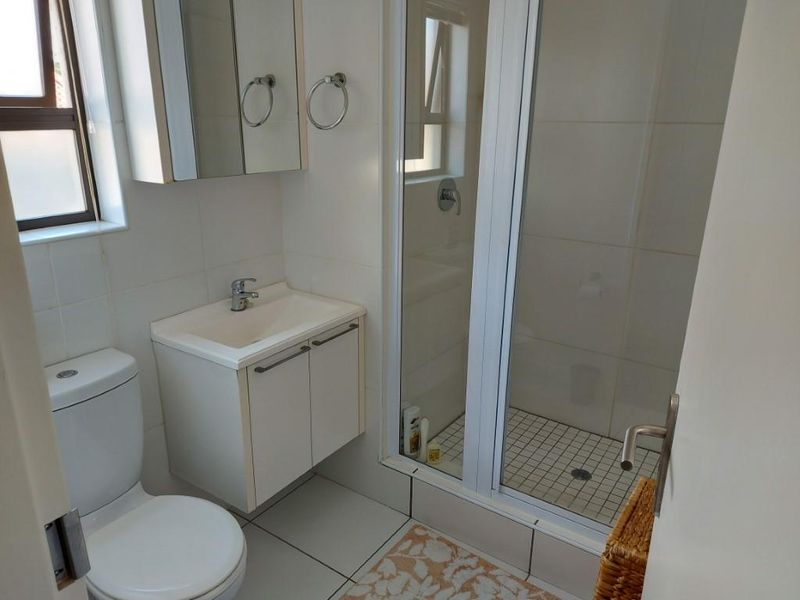 1 BEDROOM LOFT APARTMENT FOR SALE IN LONE HILL - Photo 7