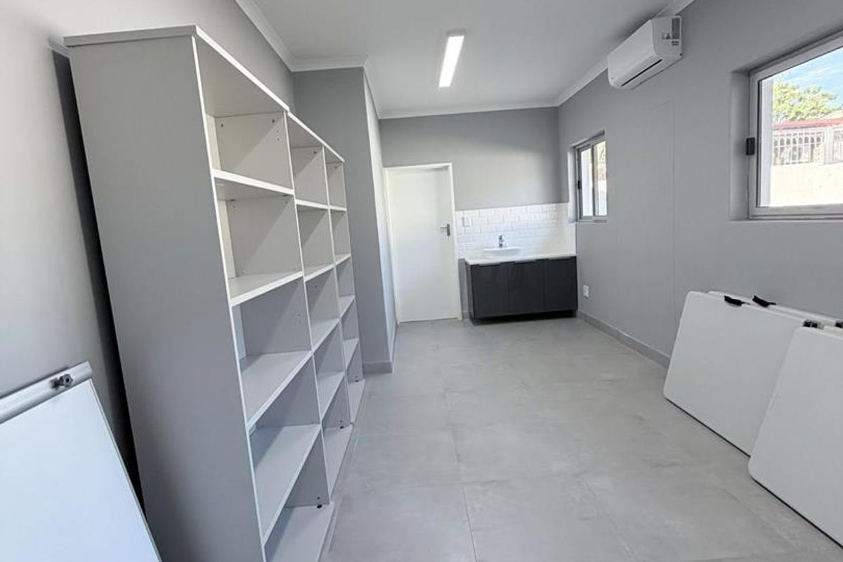 Eros- To Let-N$15 000 - Photo 2