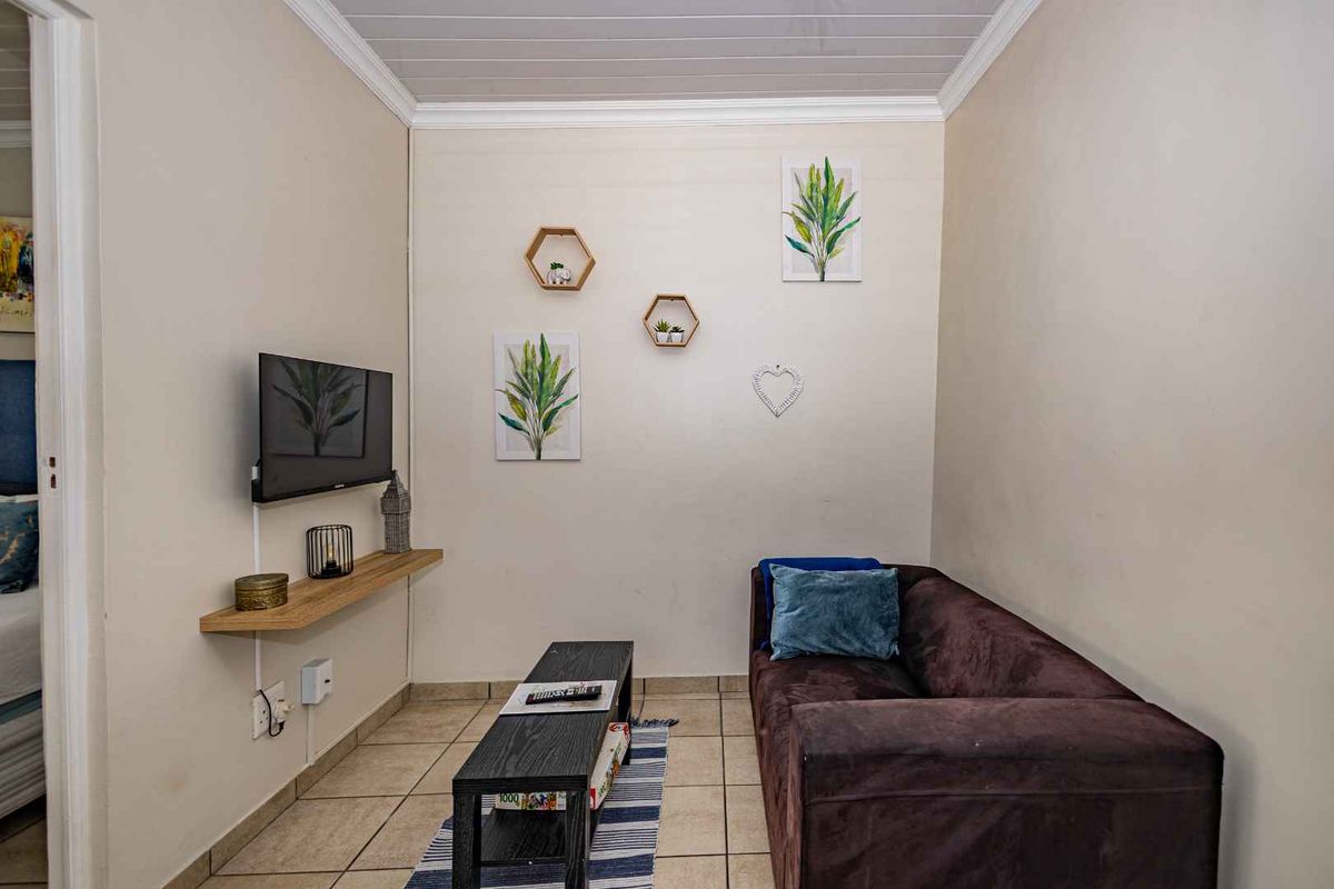 La Bella Vida Self Catering Apartments - Photo 2