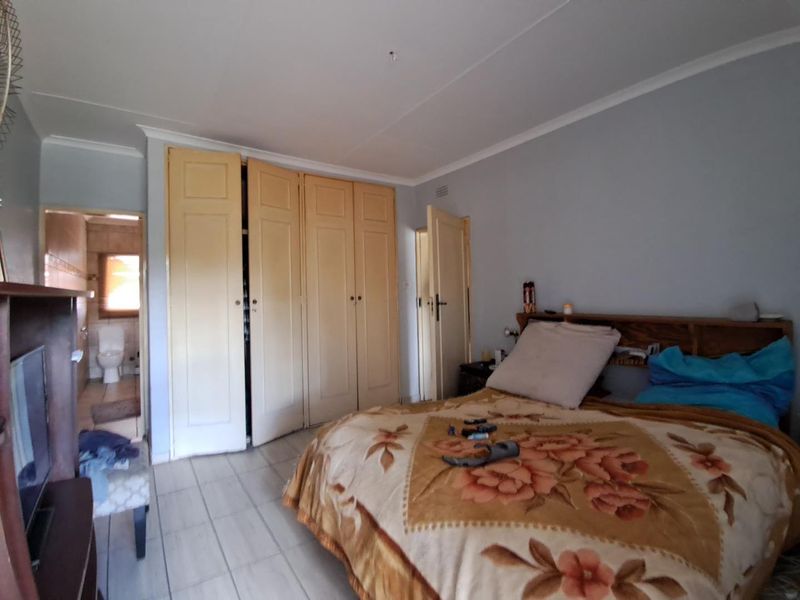 3 Bedroom Duplex Unit in Brackenhurst - Photo 10
