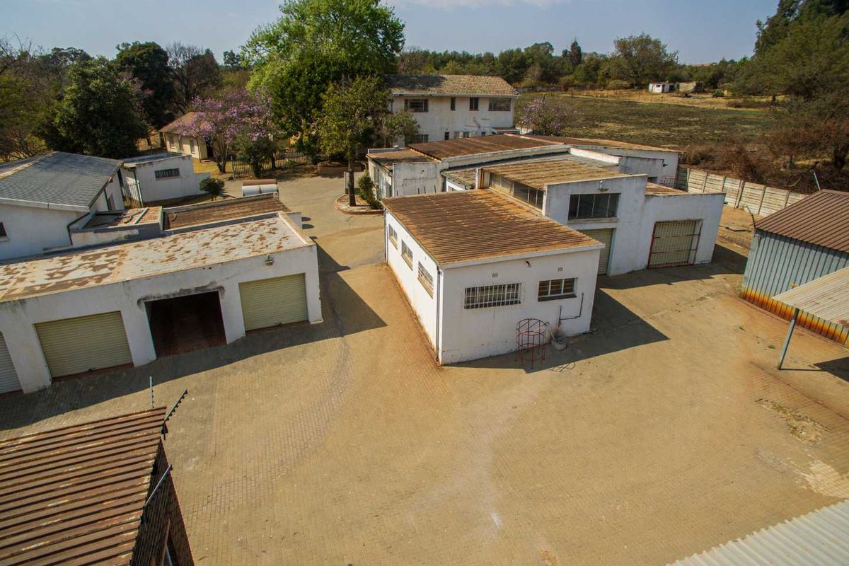 Development Land or Storage Garages with Residential Rental Opportunity - Photo 4