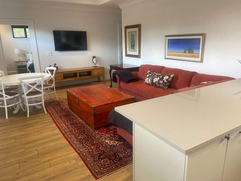 Modern garden Cottage in Constantia - Photo 5