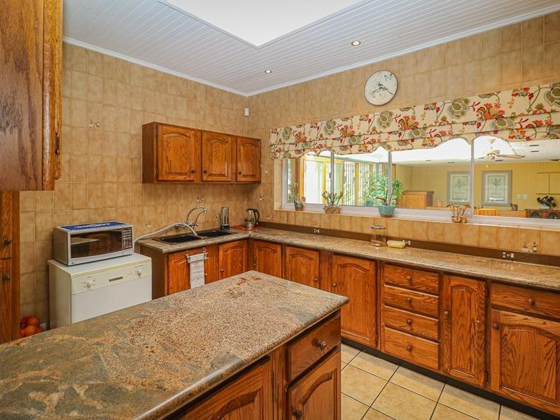 **Discover Your Dream Sanctuary in Libradene! 🌟** - Photo 5