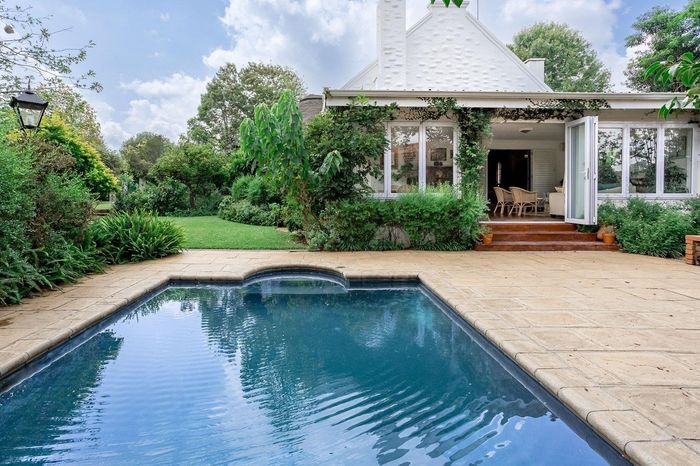 Property #2371192, House For Sale in Clubview