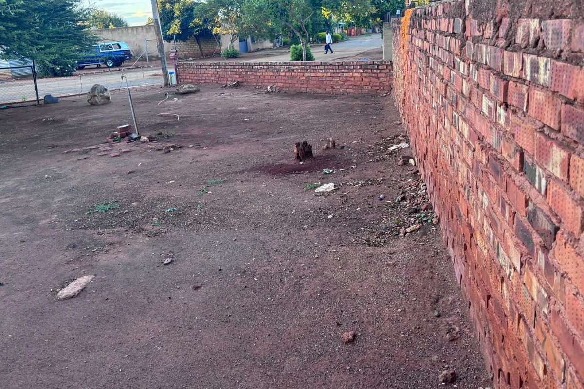 VACANT LAND IN SOSHANGUVE EXT 12 - Photo 3