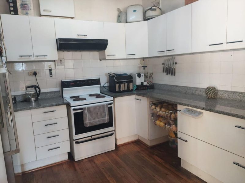 A most tempting buy in Yellowwood Park - Photo 10