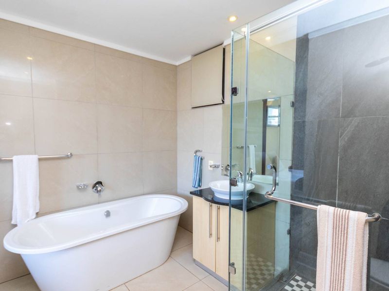 Unfurnished 1 bedroom Apartment in Sandton CBD - Photo 10