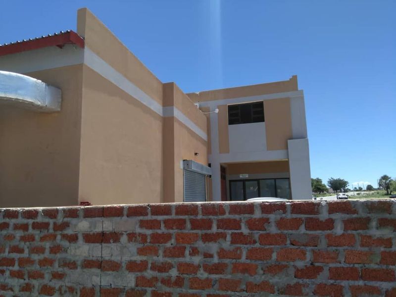 FOR SALE- WAREHOUSE IN OMUTHIYA, NAMIBIA - Photo 6