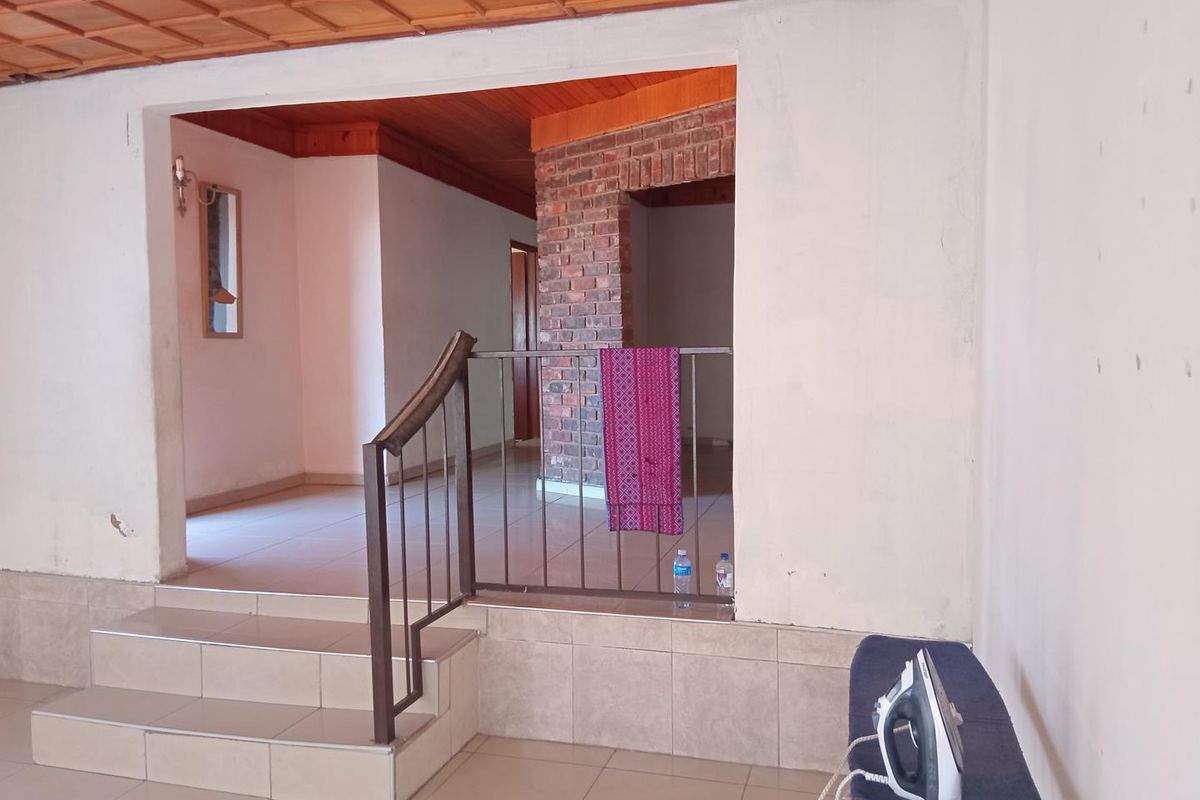FOR SALE | 3-Bedroom Home with additional Outside Building in Imbali, Pietermaritzburg - Photo 5
