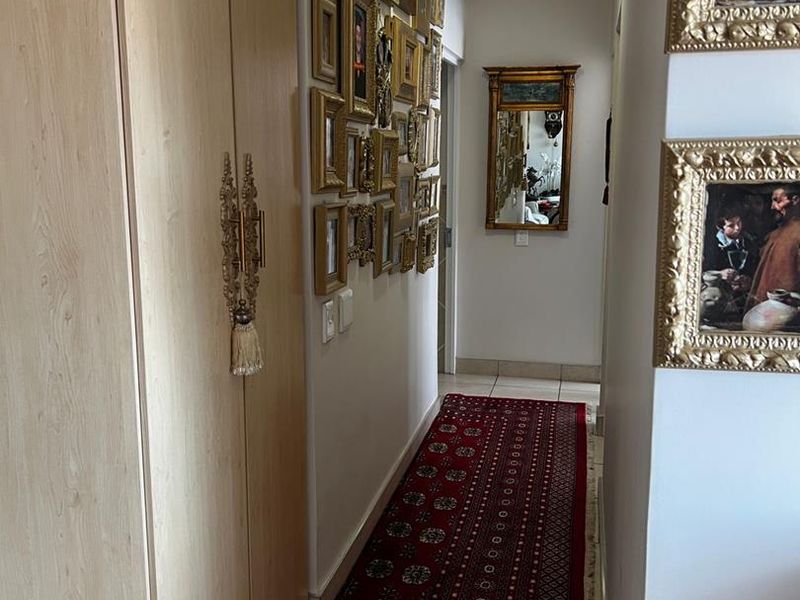 Retire in beautiful 2-bedroom apartment - Photo 7