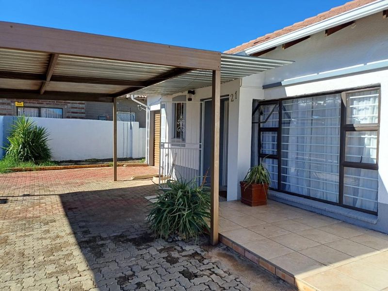 Modern 3 bedroom house - Photo 3