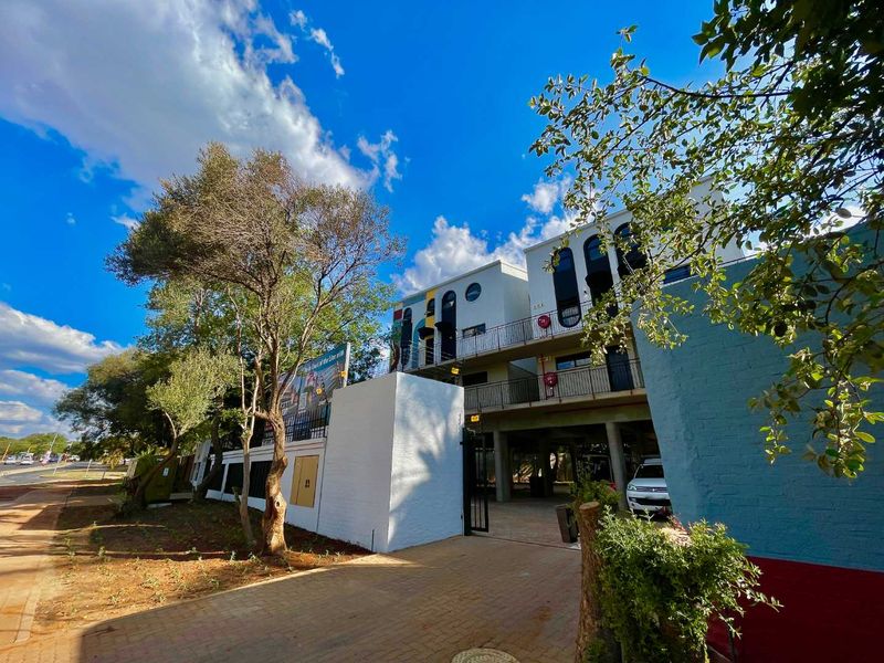 Exclusive Student Haven: 600m from Varsity College! - Photo 6