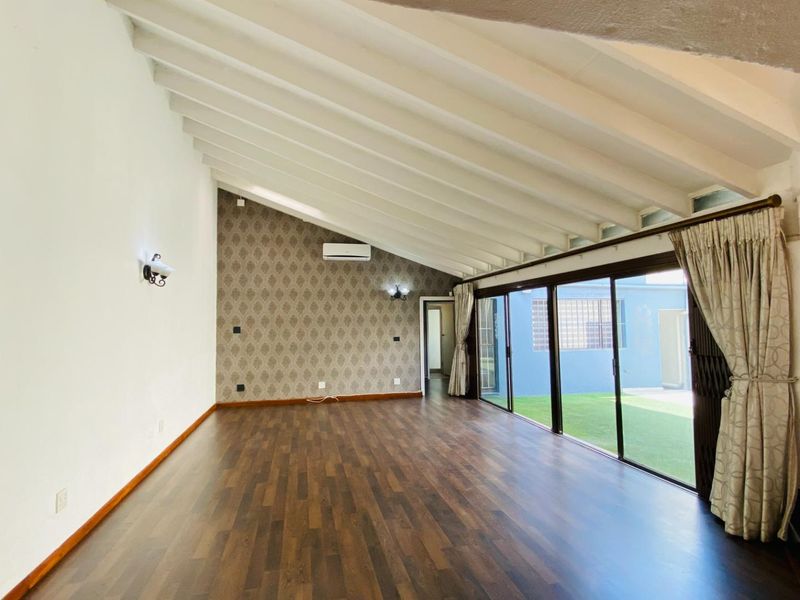 3 Bedroom Townhouse in Secure Estate Morningside - Photo 4