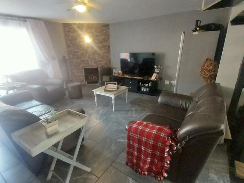 Modern Living Awaits: 2-Bedroom, Balcony, and a Lush Garden! - Photo 4