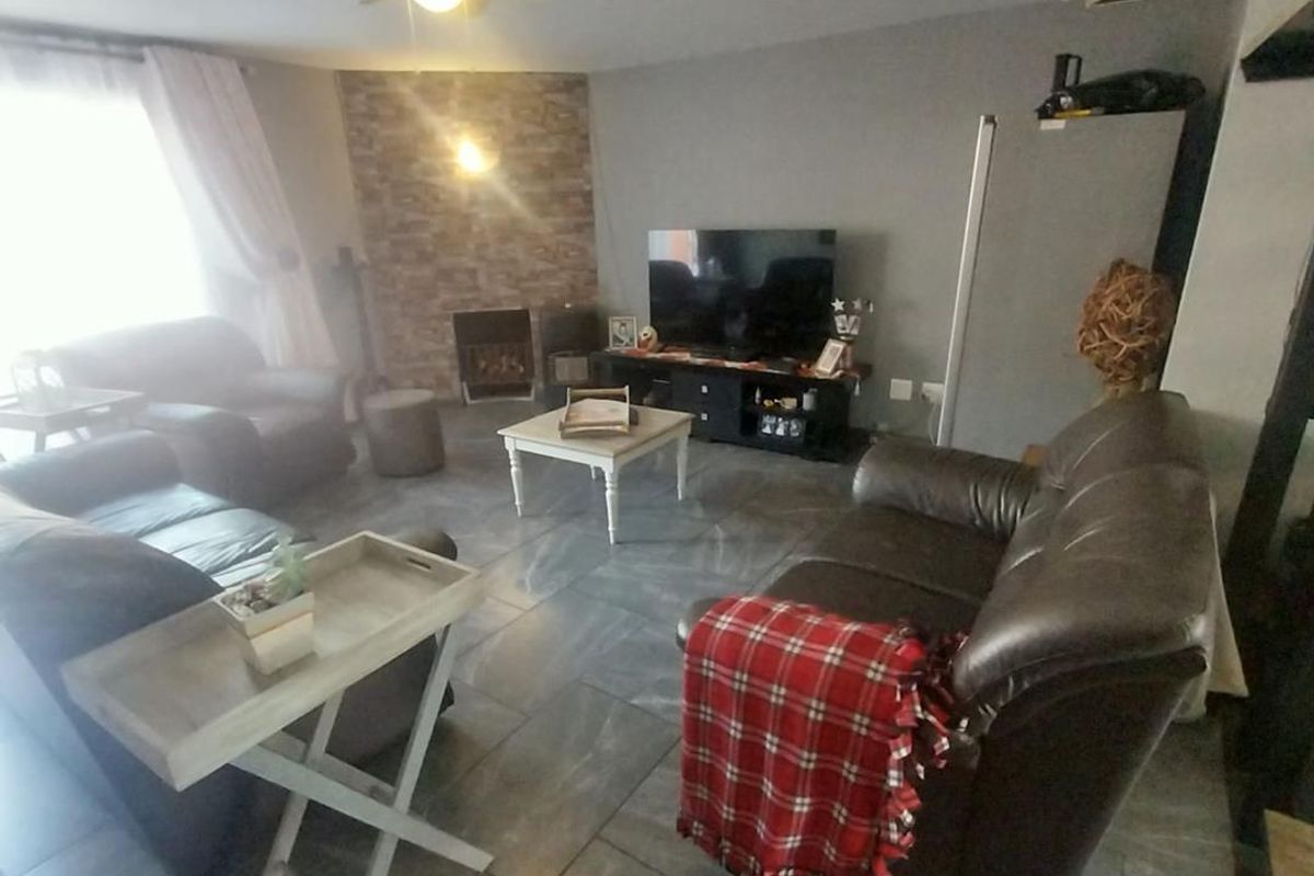 Modern Living Awaits: 2-Bedroom, Balcony, and a Lush Garden! - Photo 4